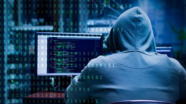 kindinoi-sto-internet-apo-hackers